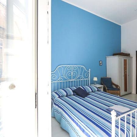 Camera Con Vista Apartments Napoli Eksteriør billede