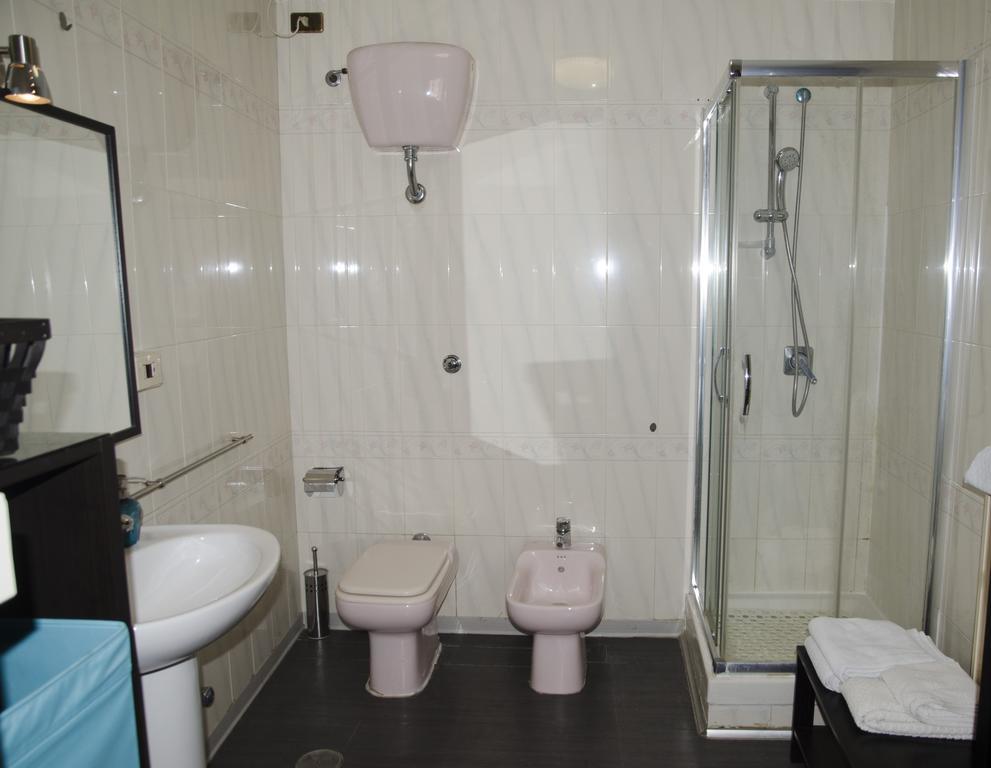 Camera Con Vista Apartments Napoli Eksteriør billede